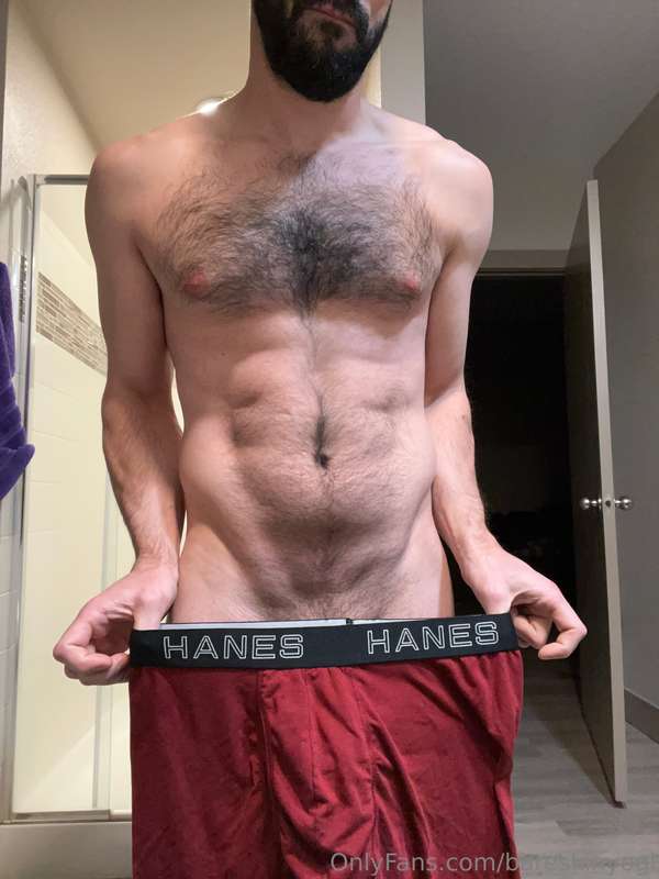 I’m actually not wearing underwear 😜
