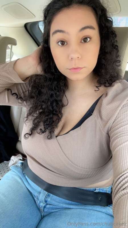 chubcakez image #0