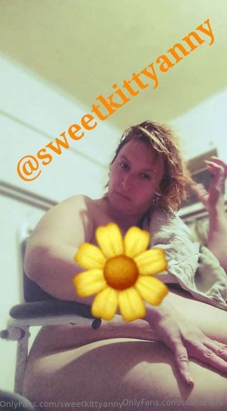 Hi bby # Follow me ❤️ @sweetkittyanny 🫦
👩🏼‍🦽@sweetkittyanny ..