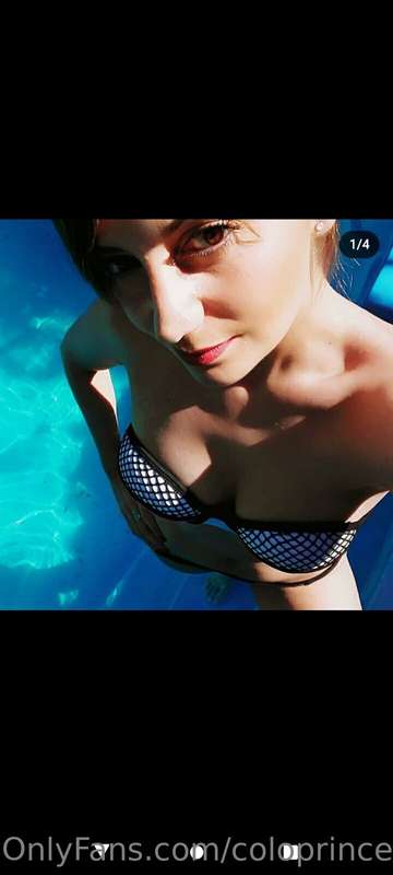 ## FREE SUBSCRIPTION  ## @florajns  Hi babe! I'm horney and ..