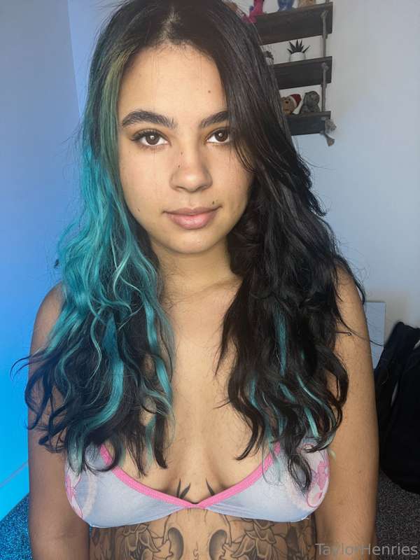 Want to see my pussy?$6 SALE @moretaylorhenries👈