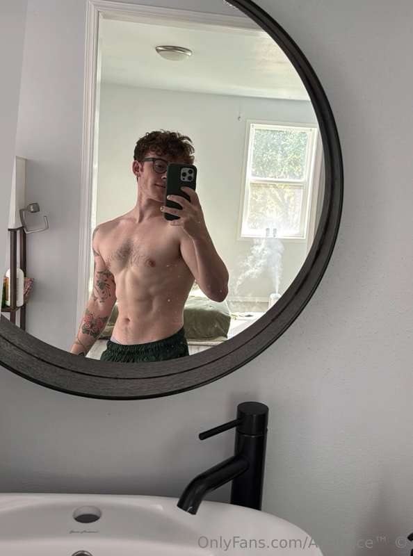 😎