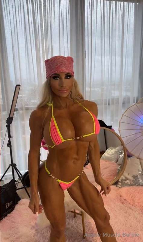 aussiemusclebarbie