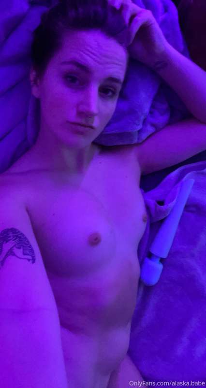 long day post bath selfies. it’s bed time 💕