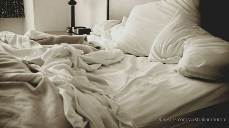 Messy sheets mean only one thing ... how hubby leaves me, wh..