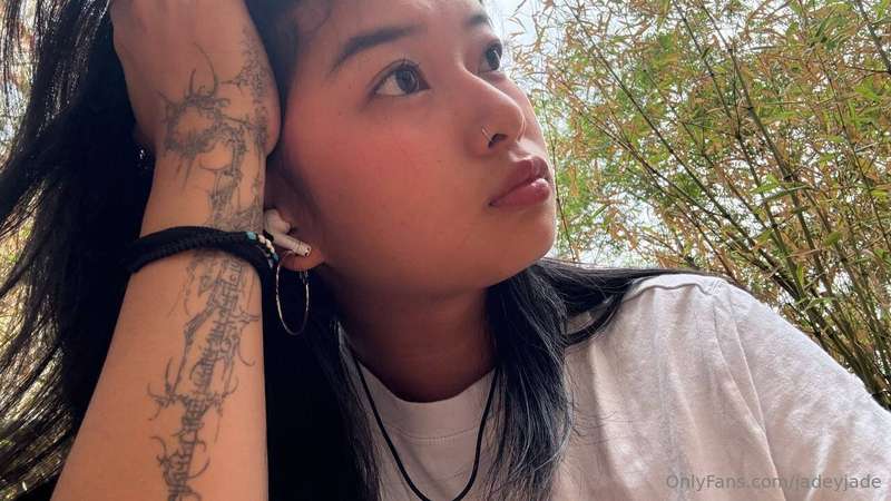 jadeyjade
