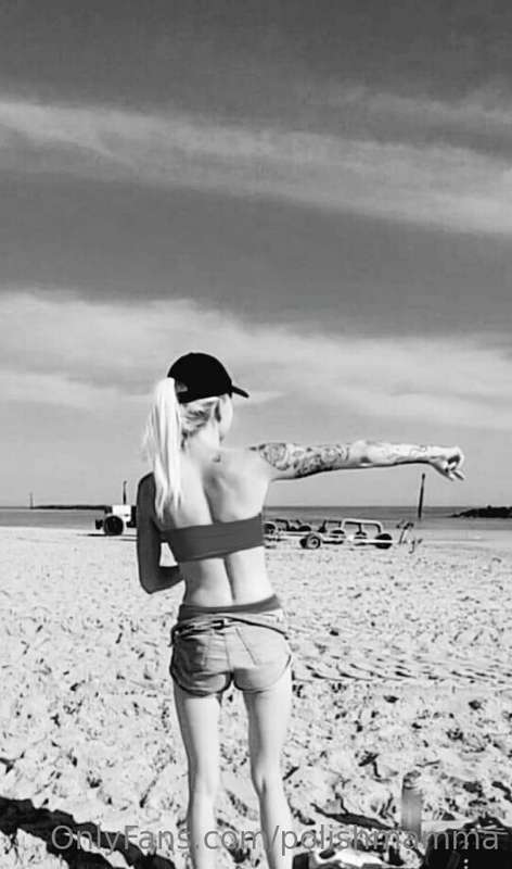 Missing those summer days 😍🏖