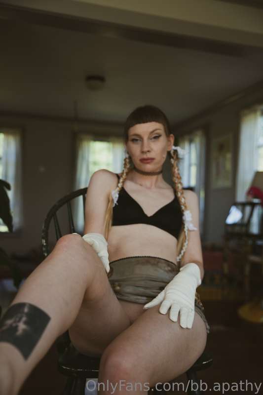 bb.apathy image #1