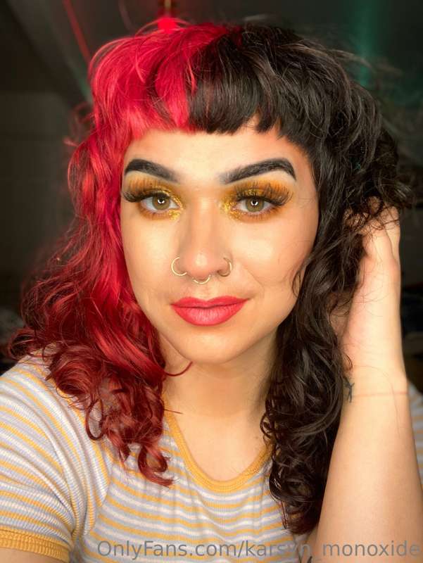 Feeling my 80s hot babe energy