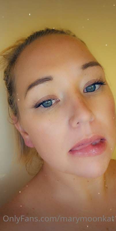 This is how I feel looking at your cock 🍆
