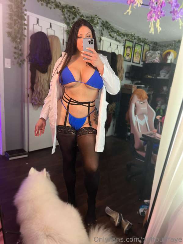 Looking for a goddess to worship? 😉