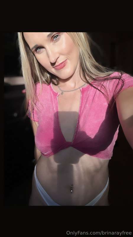 Do you think I’m pretty in pink ?💖