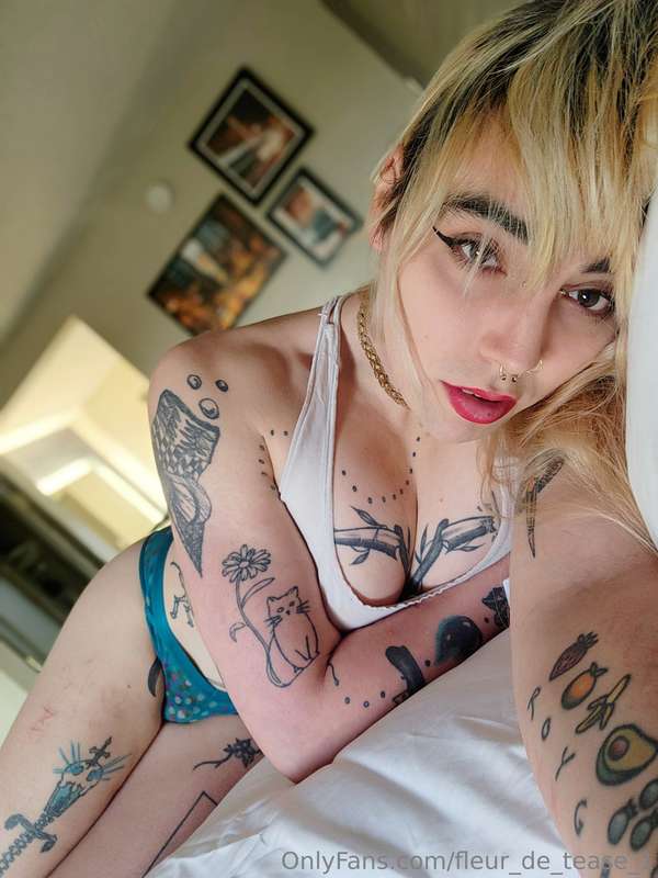 Hihiiiii feeling really pretty, productive, and fiending to ..