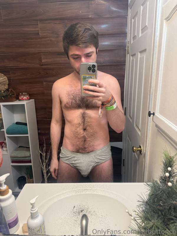 mrbuttoncb image #0