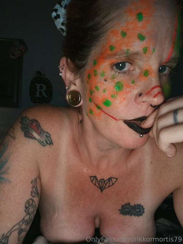 rikkormortis79 image #1