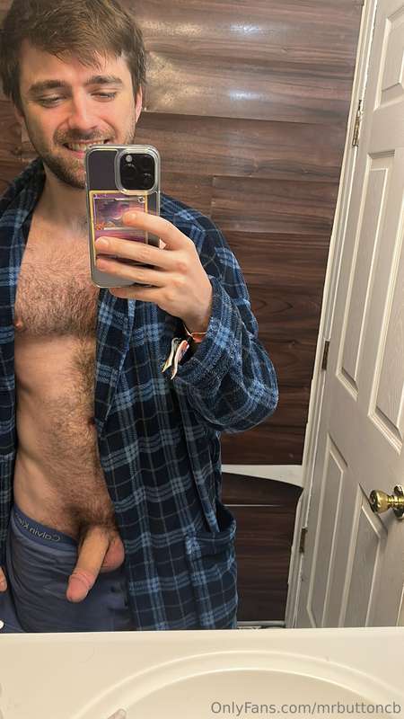 mrbuttoncb image #1