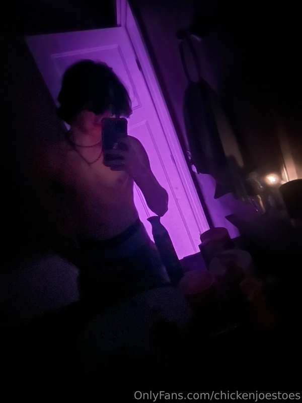 chickenjoestoes