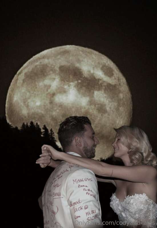 Happily Ever After 🤍🌕