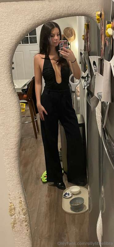 sillylittlelibra