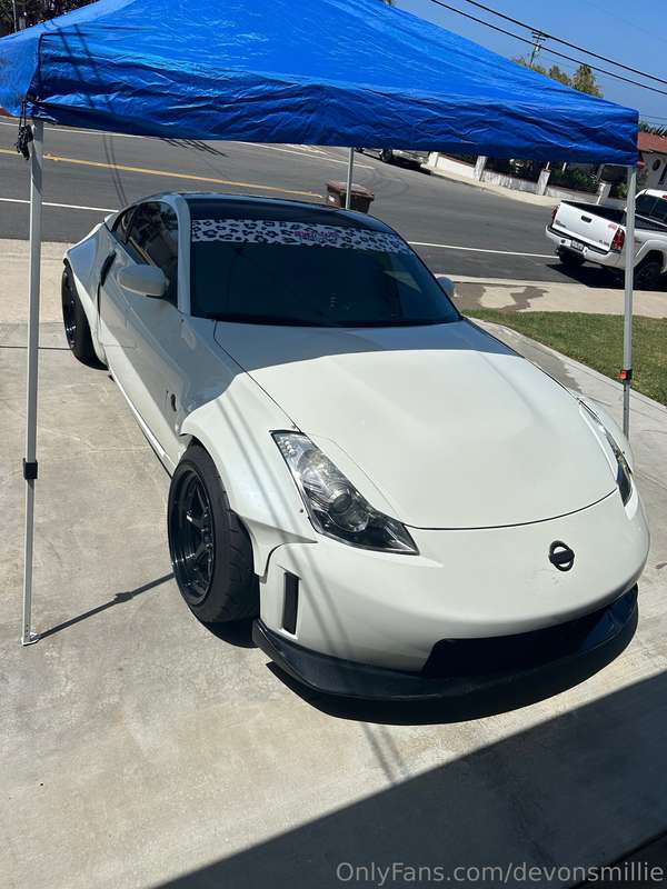 Getting the Z ready for a fun day of drifting this weekend. ..