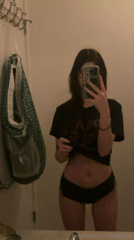 wanna see me take it off?