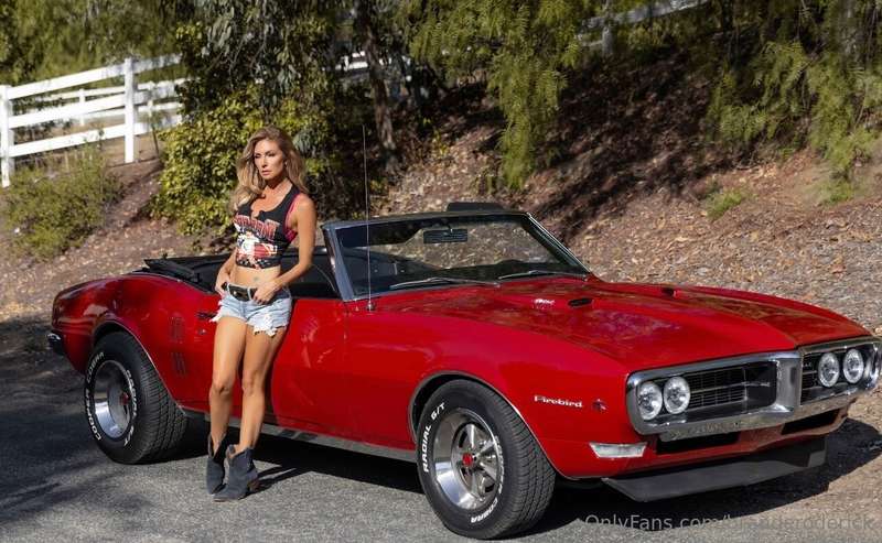 need a ride? 💋