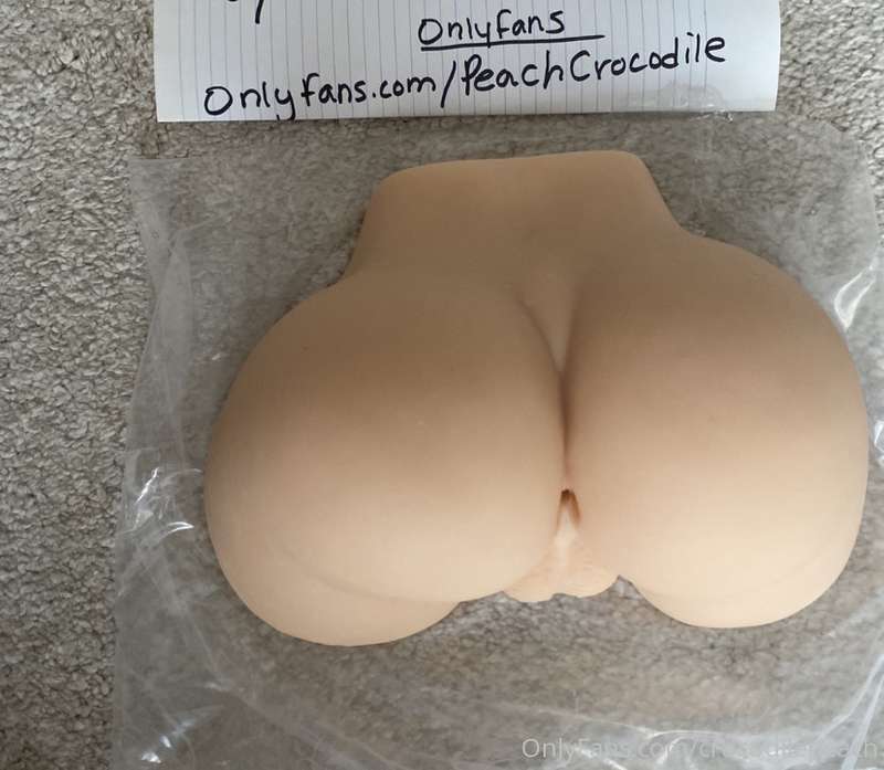 crocodilepeach