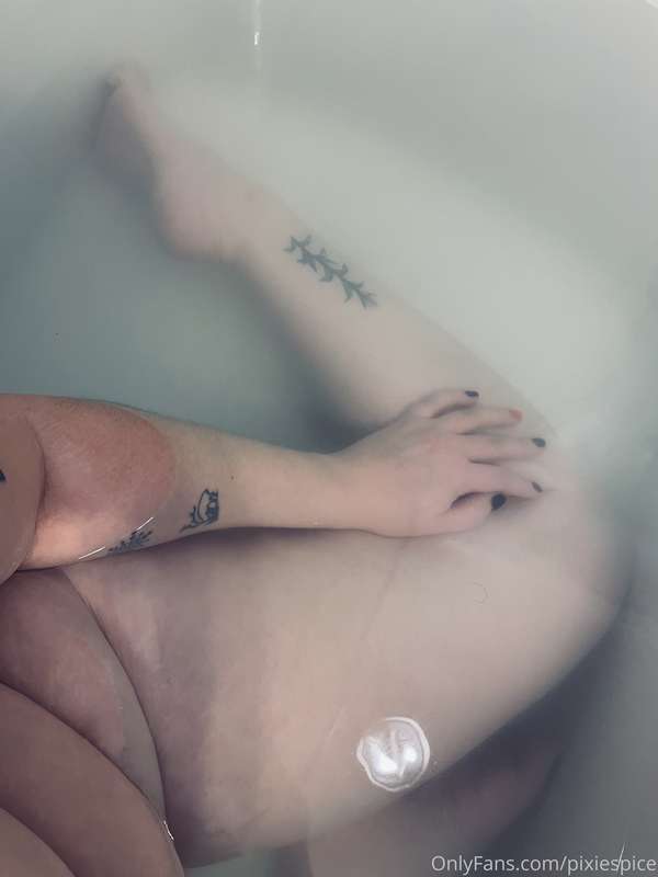 pixie_fae_rae image #0