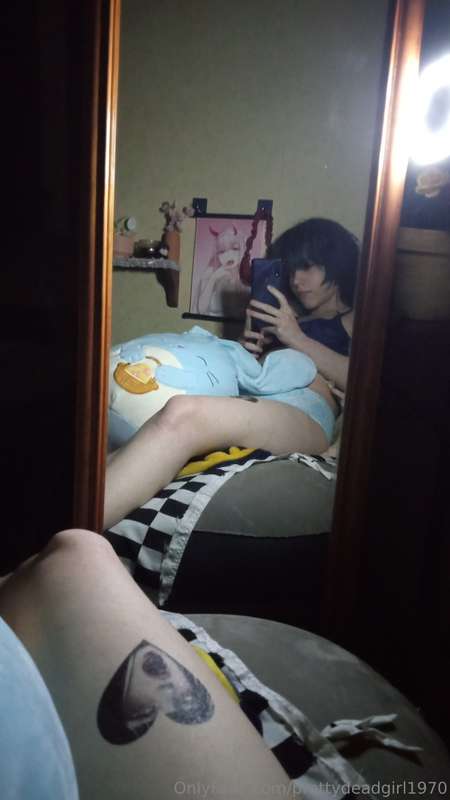 imprettydeadgirl