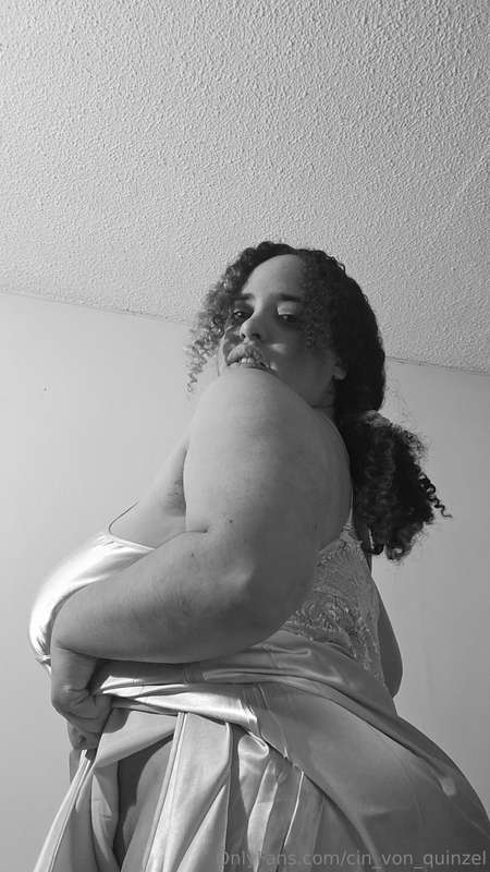 cin_von_quinzel image #3