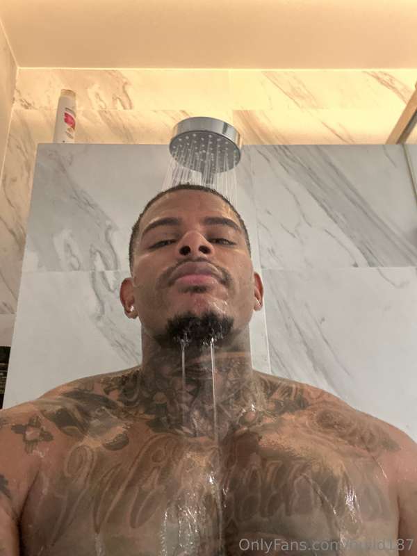 Would you mind taking a shower with me?💦
