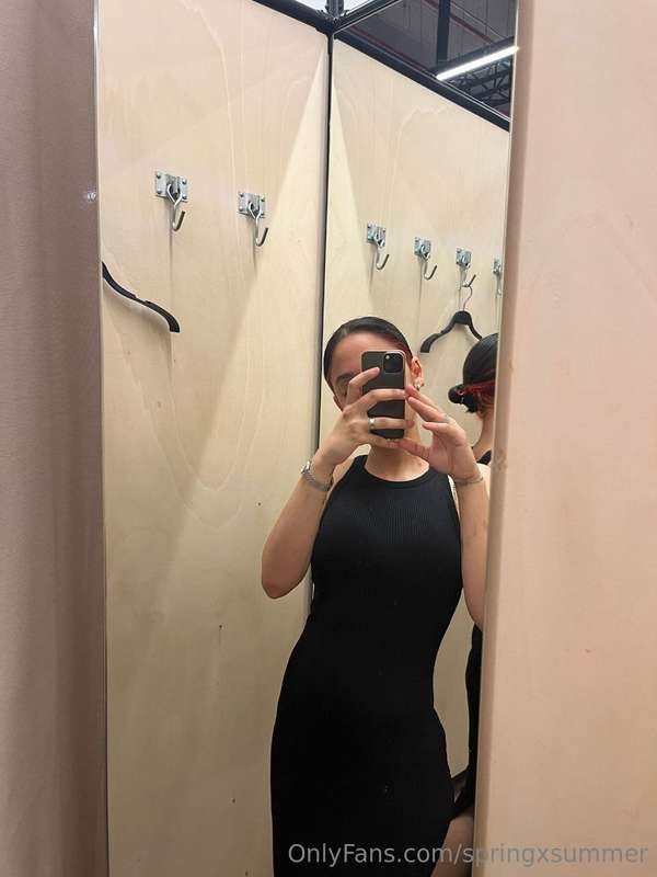 I can't decide if I like the way this looks on me, what do y..