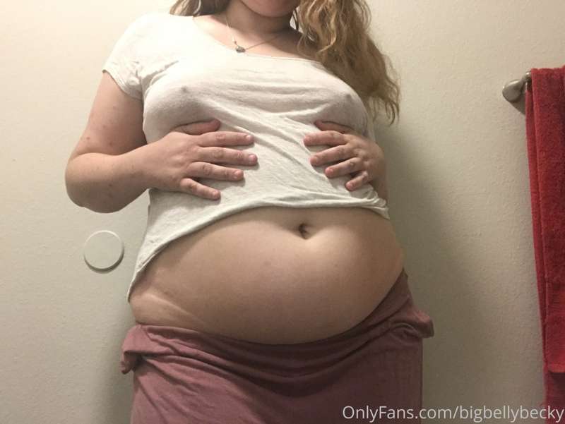 curvybecky