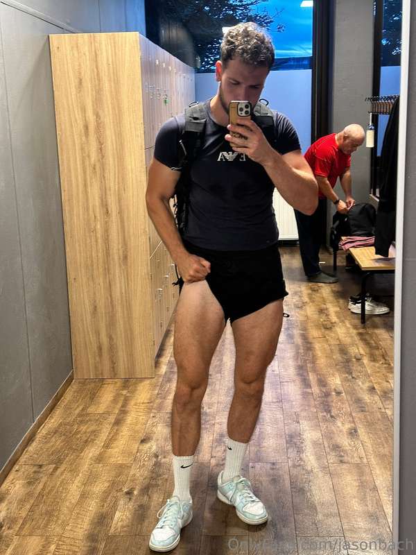 Leg day done💪🏻👊🏼😈