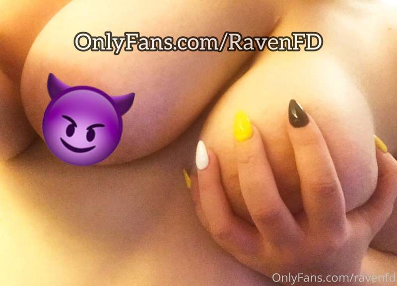 ⚡️⚡️⚡️I’m online and ready to play 😈 | Estoy online y lista ..
