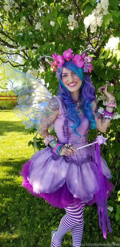 lilymonsterfree image #15