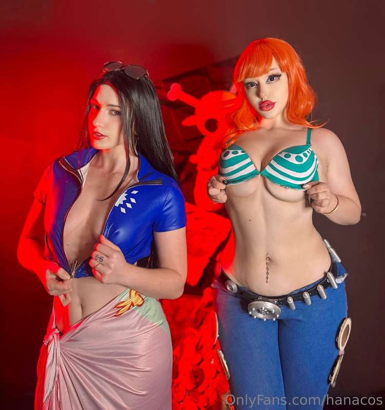 Finally me and Hyuga released our Nami x Nico Robin set! I'm..
