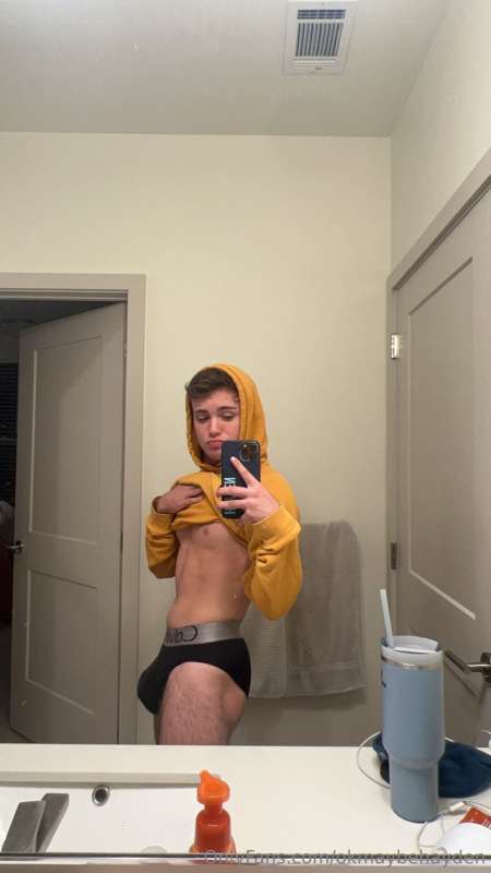 okmaybehayden