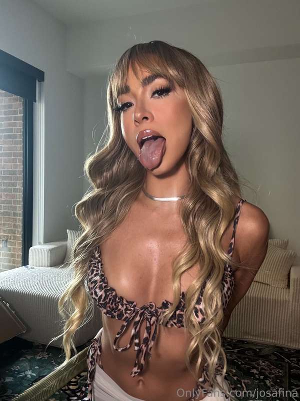 your girl 🥰