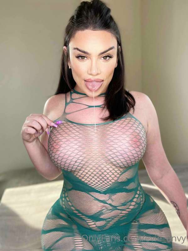 𝐇𝐎𝐑𝐍𝐘 𝐓𝐑𝐀𝐍𝐒 😈

@TS-BROOKLYN is waiting to send you a FREE su..