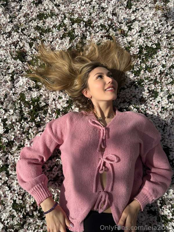 Spring is the most beautiful time of the year for me ❤️‍🔥 I ..
