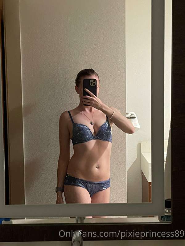 pixieprincess89 image #0