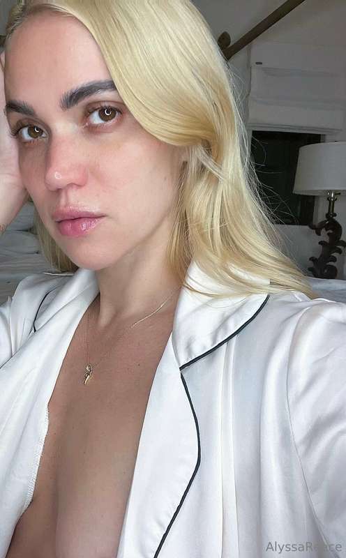 alyssareece image #4
