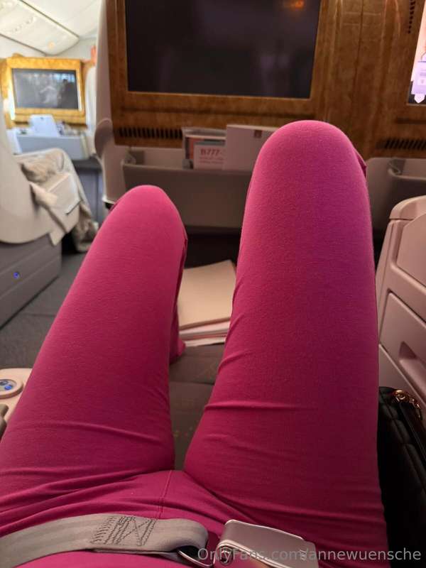 …jetzt einfach aufstehen & auf die Toilette gehen. 😮‍💨 würde..