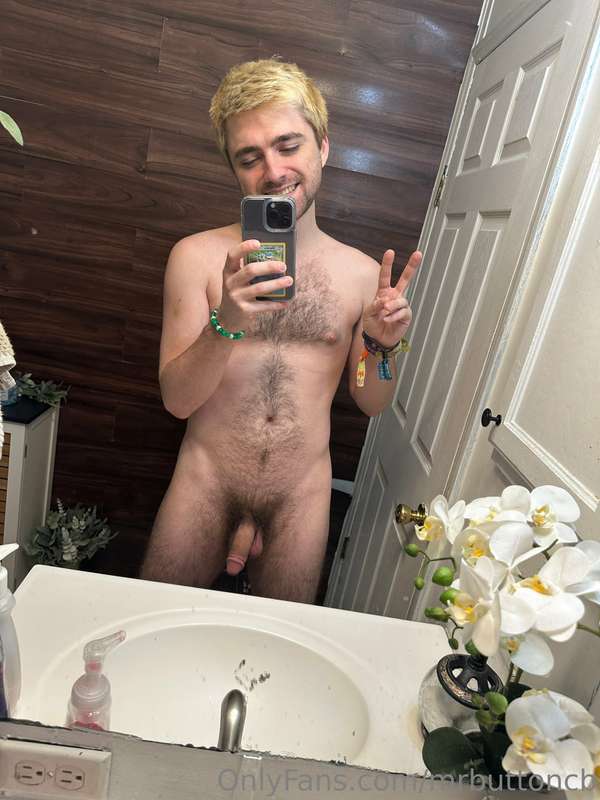 Post cum show shower 😘