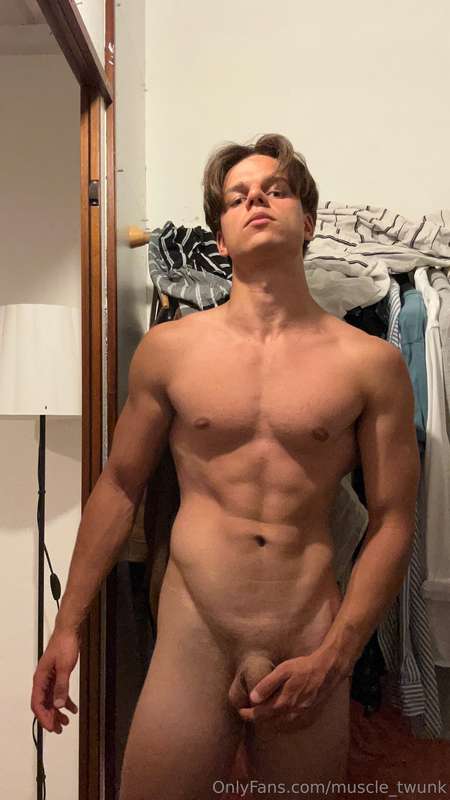 muscle_twunk