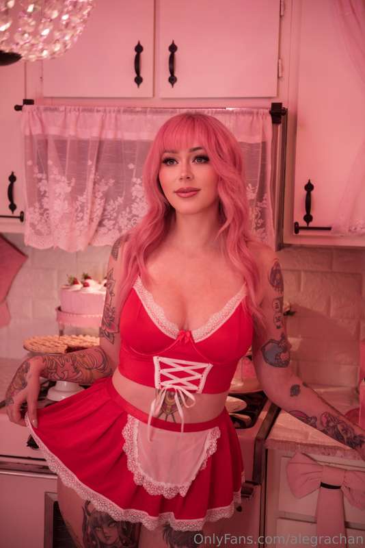 I’ll be streaming on t witch at 9pm CST if yall wanna hangou..