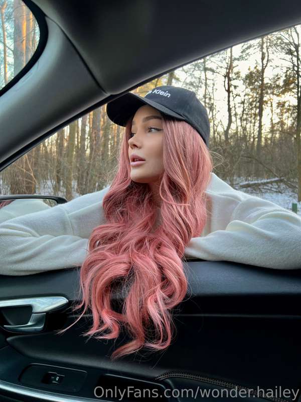 wonder.hailey