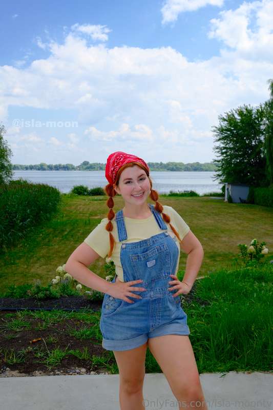 I'm "overall" the best pick 💋https://onlyfans.com/isla-moon/..