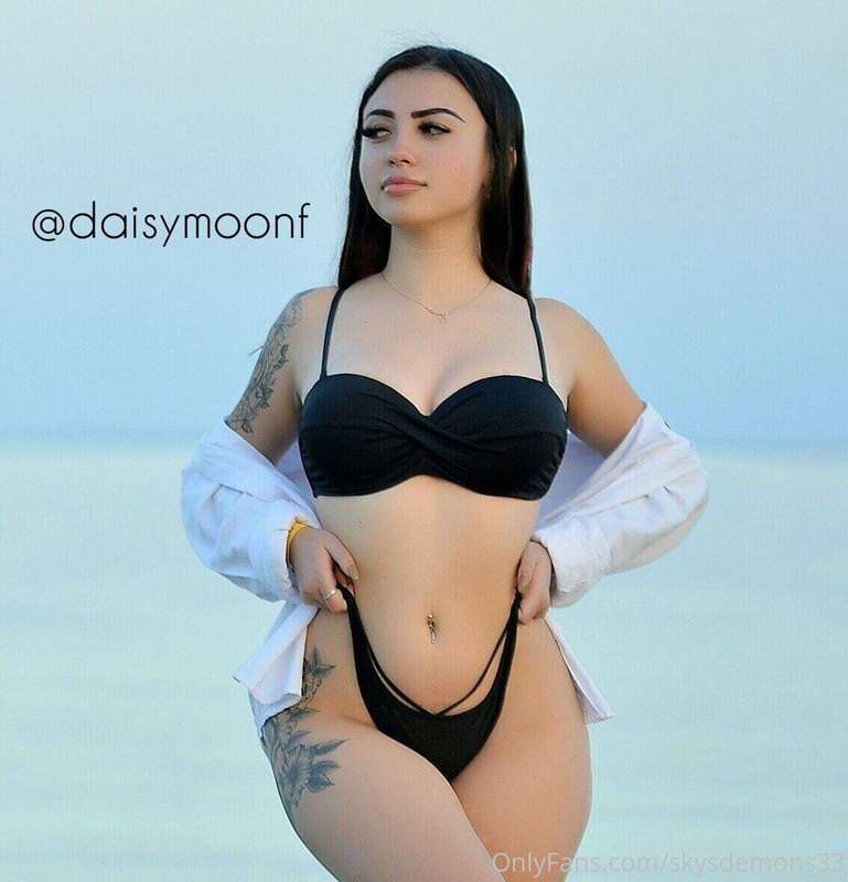 🟥 @daisymoonf 🟥